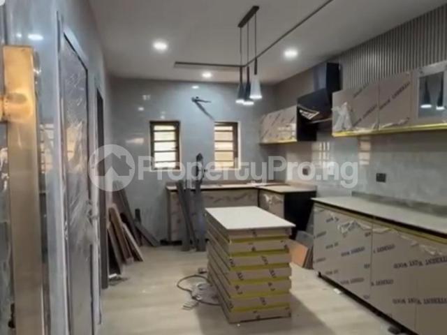 Buy Newly Built Luxury 4 Bedrooms Penthouse, Kolapo Ishola. In Akobo, Ibadan Oyo 3MWGD | PropertyPro Nigeria