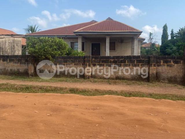 Buy Semi Detached 3 & 2 Bedroom Bungalow in Akure Ondo 9MCUS | PropertyPro Nigeria