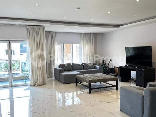 Buy Service 4 Bedroom Townhouse +2 Bq in Banana Island, Ikoyi Lagos 8MANF | PropertyPro Nigeria