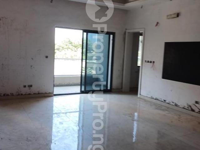 Buy Serviced 3 Bedroom Apartment With Maid Room in Adeola Odeku, Victoria Island Lagos 8LLSG | PropertyPro Nigeria