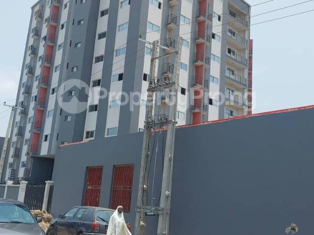 Buy Serviced 3 Bedroom Flat in Alagomeji, Yaba Lagos 5MPDY | PropertyPro Nigeria