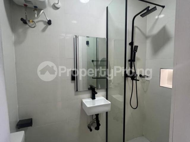 Buy Serviced 4 Bedroom Terrace Duplex With Bq in Lekki Phase 1, Lekki Lagos 9LYRY | PropertyPro Nigeria