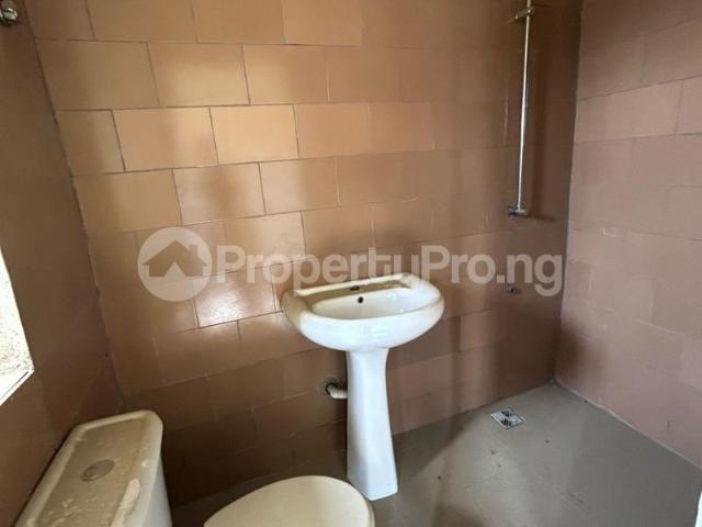 Buy 3 Bedroom Apartment in Alapere, Kosofe/Ikosi Lagos 9MYRH | PropertyPro Nigeria