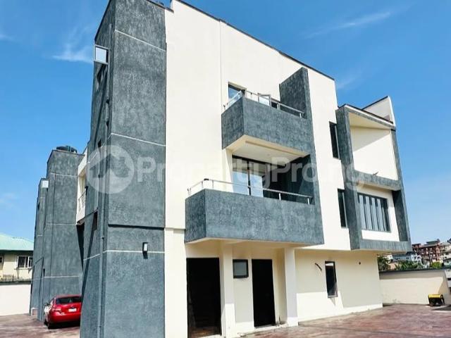 Buy Spacious 2beds! In Magodo GRA Phase 2, Kosofe/Ikosi Lagos 7NBFN | PropertyPro Nigeria