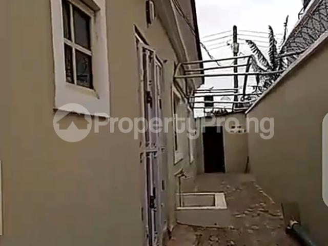 Buy Standard 3 Bedroom Bungalow in Kaduna North Kaduna 1LVEM | PropertyPro Nigeria