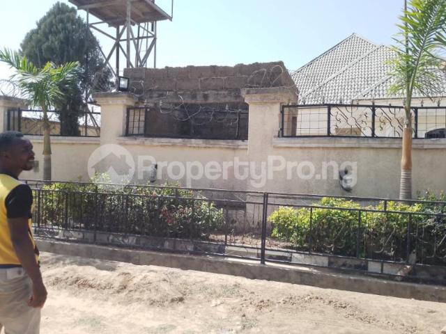 Buy Standard 3 Bedroom Bungalow in Kaduna South Kaduna 5MHPL | PropertyPro Nigeria