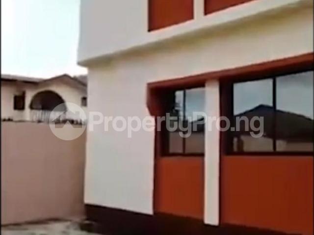 Buy Standard 4 Flat Of 3 Bedrooms in Yakoyo/Alagbole, Ojodu Lagos 7LPQP | PropertyPro Nigeria