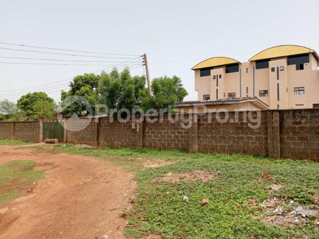 Buy Strategic Land Measuring 1100sqm With Old Building in Kaduna South Kaduna 7NAYJ | PropertyPro Nigeria