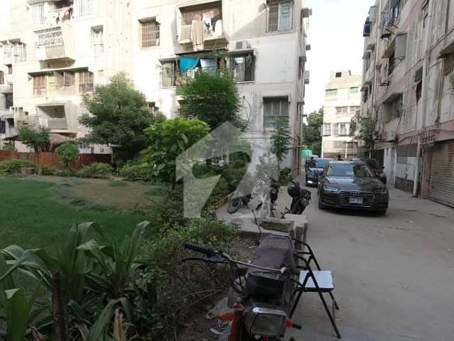 Buy Prime Location 1500 Square Feet Flat At Highly Affordable Price