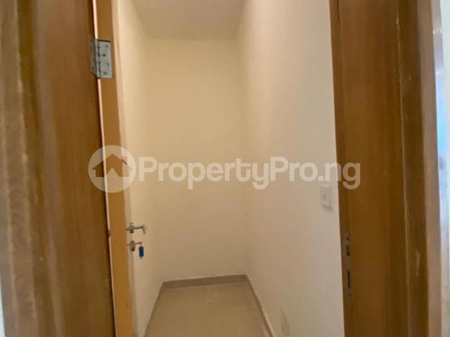 Buy Waterfront Lovely 2 Bedroom Apartment With Bq in Banana Island, Ikoyi Lagos 1LXKC | PropertyPro Nigeria