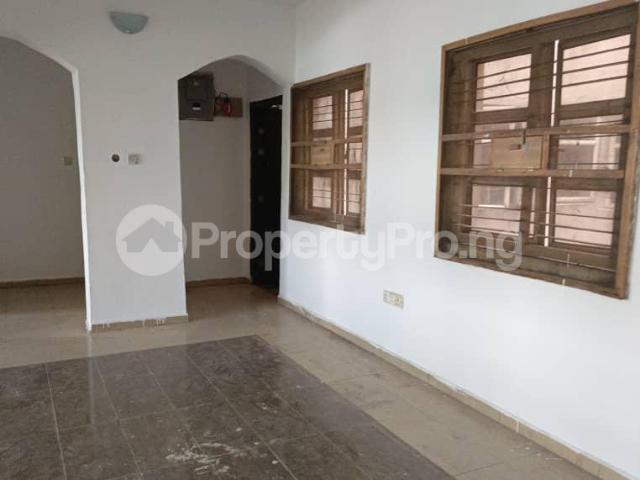 Buy Well Built 6 Units Of 3 Bedroom Block Of Flats in Garki 2 Abuja 7LZYC | PropertyPro Nigeria
