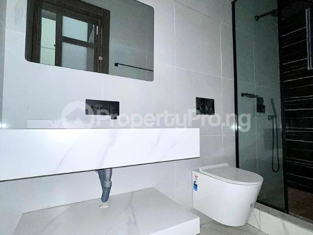 Buy 2 Bedroom Apartment in Lekki Phase 1, Lekki Lagos 8NGGM | PropertyPro Nigeria
