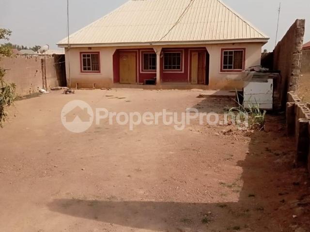 Buy Twin Two Bedroom Flat in Kaduna South Kaduna 8LEUZ | PropertyPro Nigeria