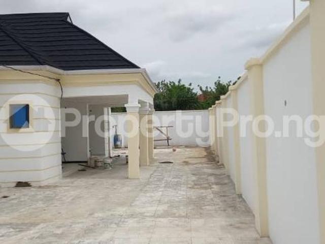 Buy Twin Flat Of 2 Bedroom Bungalow in Ibadan Oyo 8LMGJ | PropertyPro Nigeria