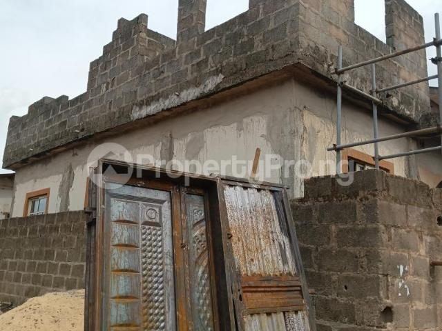 Buy 2 Bedroom Flat in Ipaja Lagos 9MTZU | PropertyPro Nigeria