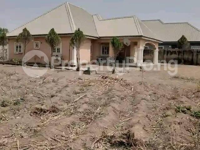 Buy 3 Bedroom Bungalow in Chikun Kaduna 4LEPM | PropertyPro Nigeria