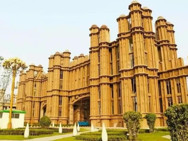 Buying A Prime Location House In Master City Housing Scheme? Gujranwala Master City Housing Scheme ID 98007
