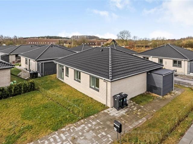 Bynær og moderne bolig med 3 soveværelser udlejes, Svendborg, Fyn