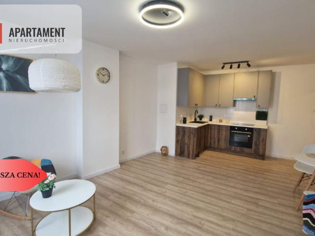 Urokliwe 44,4 m2 w odrestaurowanej kamienicy w centrum