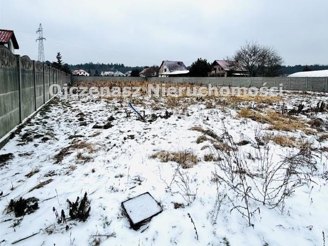 Działka 2126 m² pod zabudowę jednorodzinną, cisza i prywatność