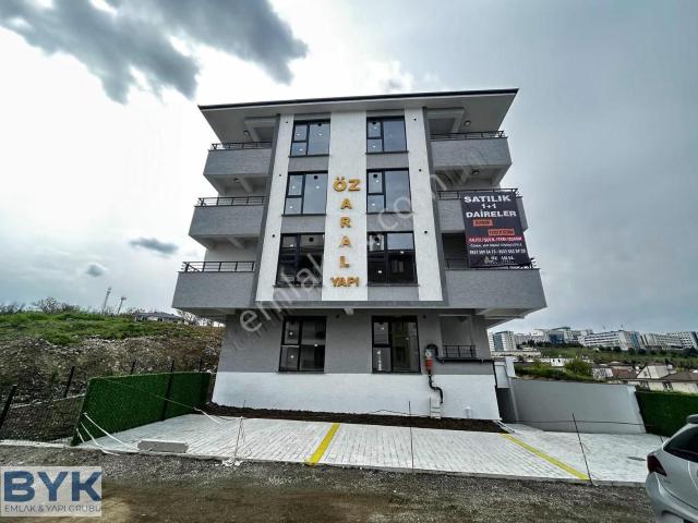 Byk' Dan! Geniş M2! Bahçe Kullanımlı Kiralık 1+1!