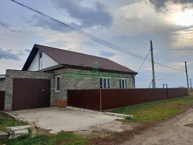 Быков Отрог с, Комсомольская ул,104