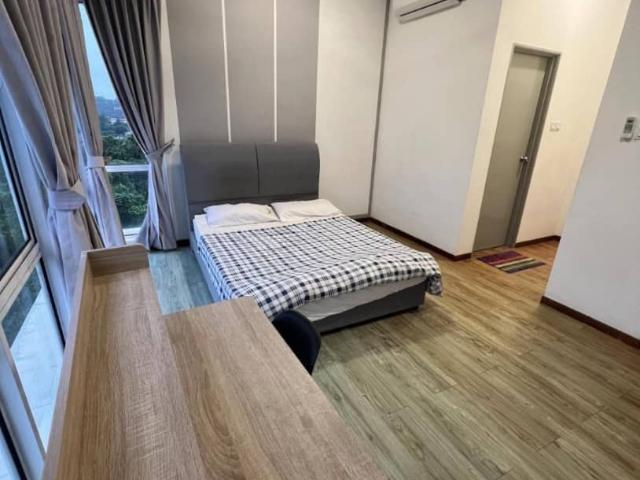 BYL Zero Deposit ‼️All Female Master Room w Toilet at 7 Tree Seven Residence, Bandar Sungai Long