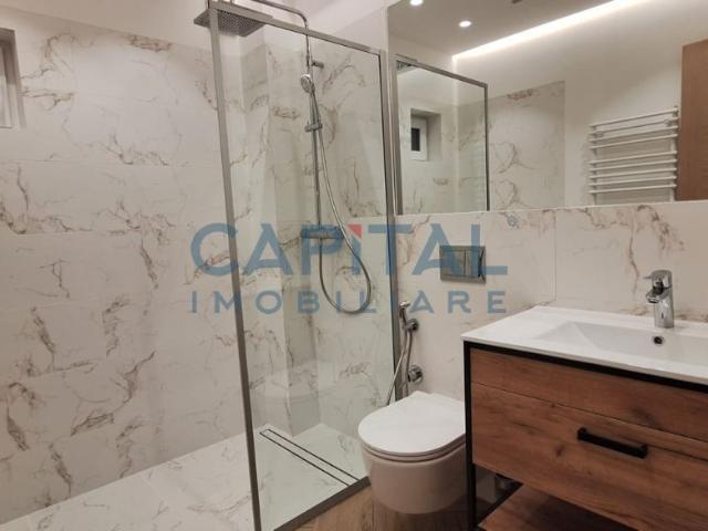 C0MISION 0% Apartament de lux, 2 camere, 2 terase, parcare, imobil 202