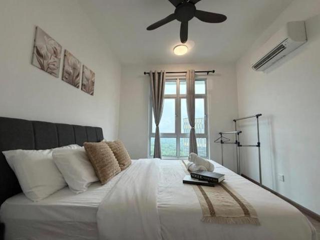 4AC FULLY FURNISHED MIRAI 3rooms wifi 840sf Kajang2 UKM KTM