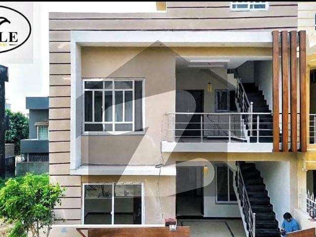 C1 Block Street 20 Park Pace V. Vip Location House For Sale