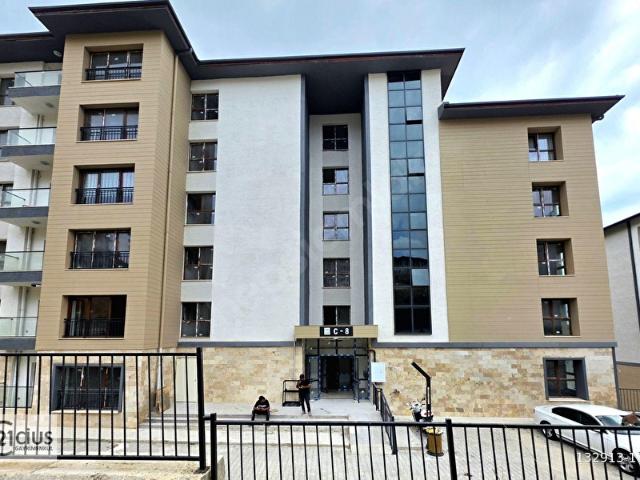 C21 Cius  Cihatlı TOKİ 'de Sıfır Arakat Asansörlü 2+1 Kiralık Daire