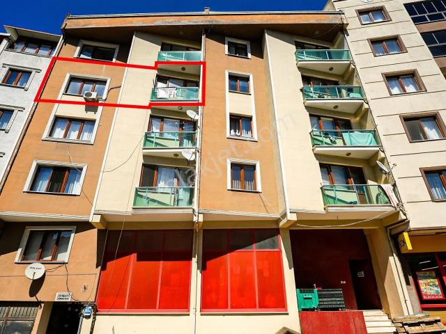 C21 Cius  Hisar'da Caminin Karşısında 3+1 Kiralık Daire