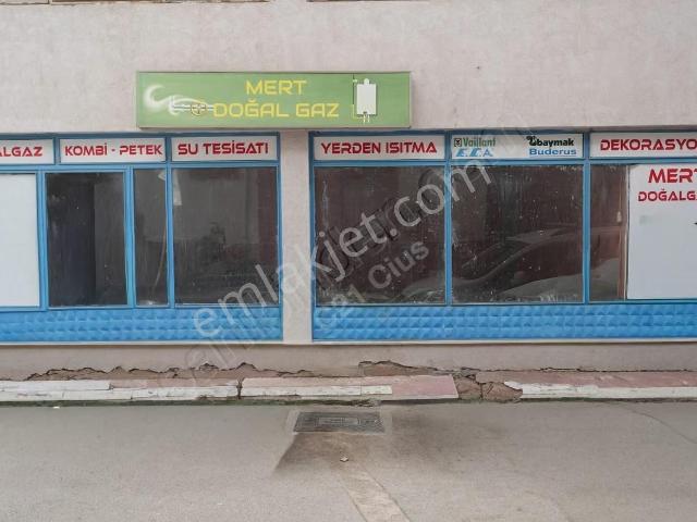 C21 Cius orhngazi Cad Kalbinde Kira Getrisi Yüksk Kiralık Dükkan