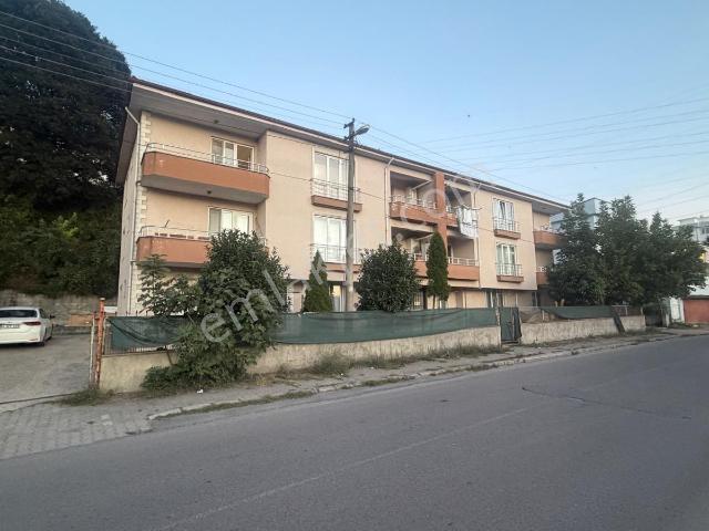 C21 İz Mehmet Çakar'dan Kiralık Daire.