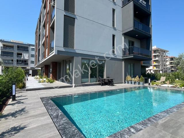 C21 Loft'tan Şehirhastanesi Yakını Havuzlu Satılık 1+1 Apart