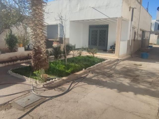 Vente villa de luxe à Ain Diab Extension. Surface de 200 m²
