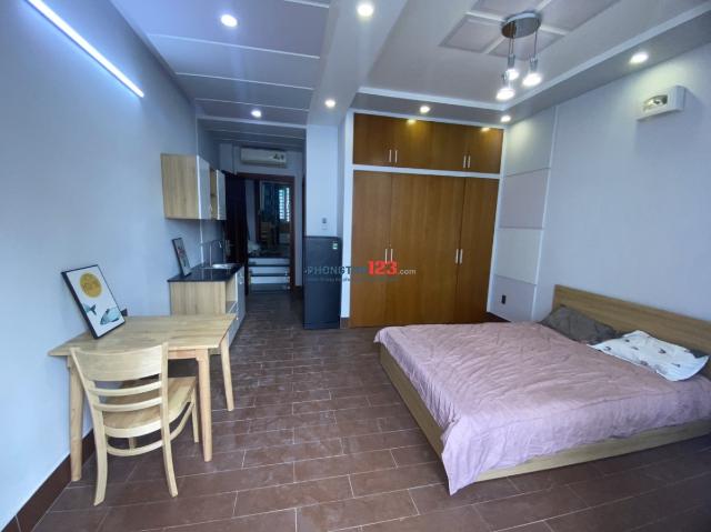 Cần Cho Thuê Căn Hộ Cao Cấp Mới Tinh, Giá 4,8tr, P15, Tân Bình