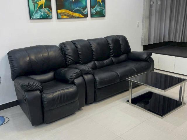 Cần cho thuê căn hộ Mỹ Khánh, đường Nguyễn Đức cảnh, PMH, Q7, dt: 118m2,3PN. LH: 0906611 Thư