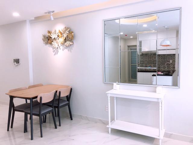 Cần cho thuê gấp căn hộ Sky Garden 3, PMH, Q7 nhà đẹp, giá rẻ, nội thất đầy đủ, lầu trung LH 0906 385 em Hà