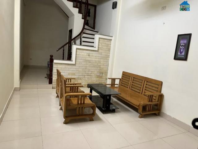 Cần cho thuê nhà riêng ngõ 46 Phương Mai, Đống Đa 35m x 3T, 3PN2VS giá 10 triệu