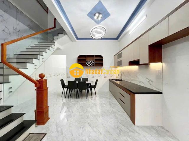 Căn cuối ngay trung tâm gần cây xăng đức hưng chỉ 600 triệu sở hữu ngay