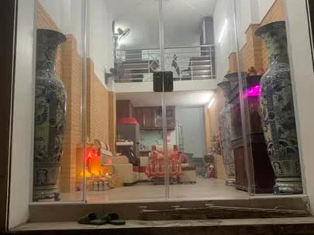 Cần bán nhà 102 ngõ chợ Khâm Thiên, Đống Đa, Hà Nội