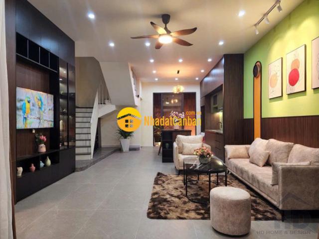 Cần bán nhà 3 tầng kiệt ô tô đường âu cơ, đối diện chọ hòa khánh, liên chiểu