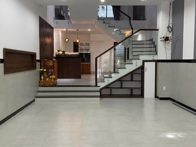 Cần Bán Nhà 3 Tầng Mặt Tiền Đường Hoài Thanh – Ngũ Hành Sơn, Đà Nẵng