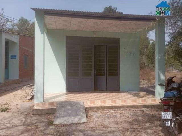 Cần Bán Nhà Tại Xã Suối Đá Huyện Dương Minh Châu Tỉnh Tây Ninh