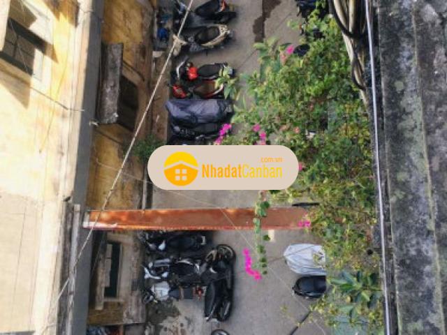 Cần bán nhà tập thể ngõ phố hoàng ngọc phách