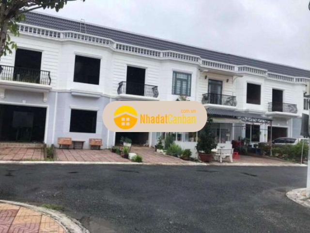 Cần bán nhà thô p8 tpvl