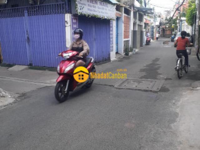 Cần bán nhà trung tâm hcm