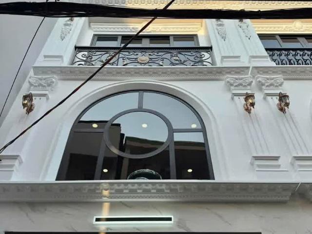 Cần Bán Nhà Xây Mới Cao Cấp – Hẻm Xe Hơi Bạch Đằng, Phường Bình Thạnh. Lh: 0909964