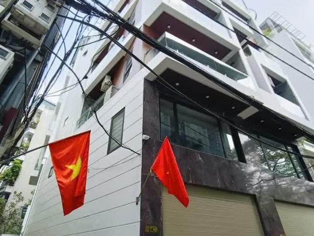 Cần bán nhà Bồ Đề lô góc, 2 thoáng, gần đường ô tô, giá chỉ hơn 6 tỷ